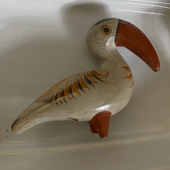 Vintage Mexican Tonala Hand painted Pottery Toucan Signed Numbers. - Picture 6 of 10